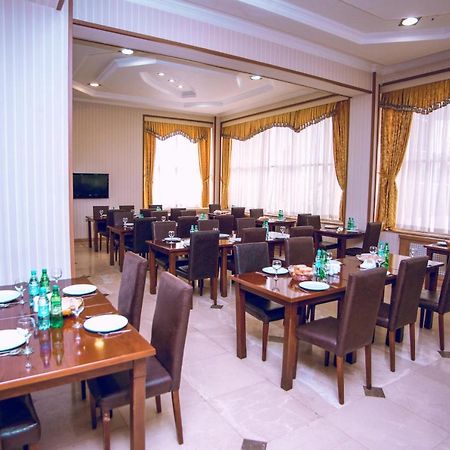 Grand Nakhchivan Hotel Esterno foto